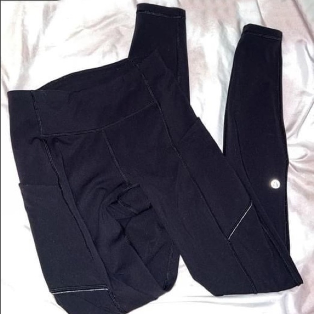 lululemon leggings!